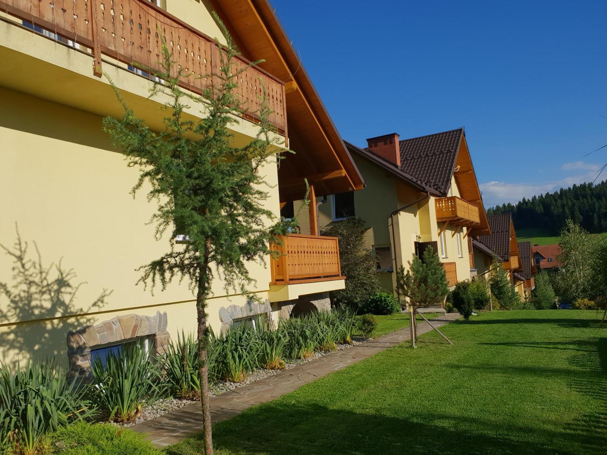 Apartamenty Zielona Owieczka Niedzica Zamek Exterior foto